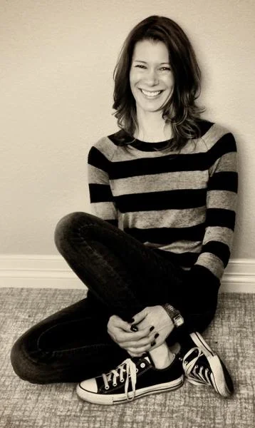 Портрет Ким Холден