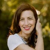 Портрет Стефани Гарбер