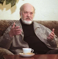 Портрет Лев Александрович Аннинский
