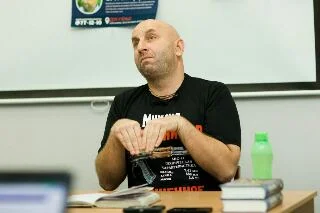 Портрет Сатья Дас