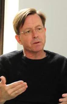 Портрет Стив Сем-Сандберг