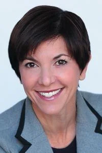 Портрет Лиза Кэй Соломон