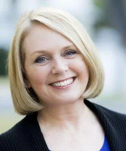 Портрет Сьюзен Фаулер