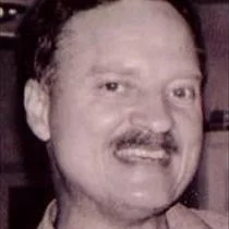 Портрет Митчел Уилсон