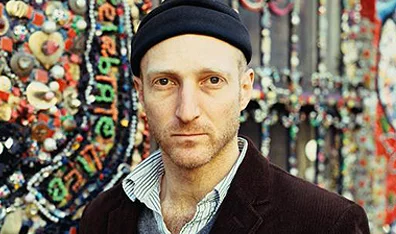 Портрет Джонатан Эймс