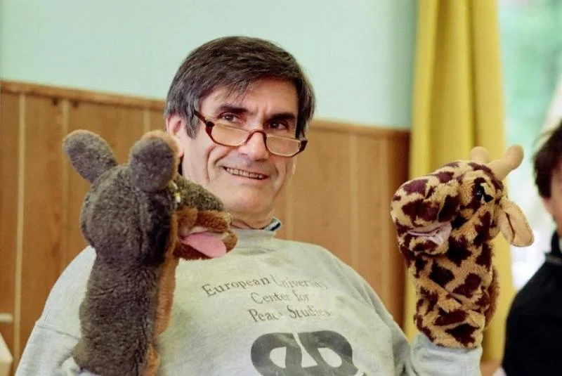 Портрет Маршалл Розенберг