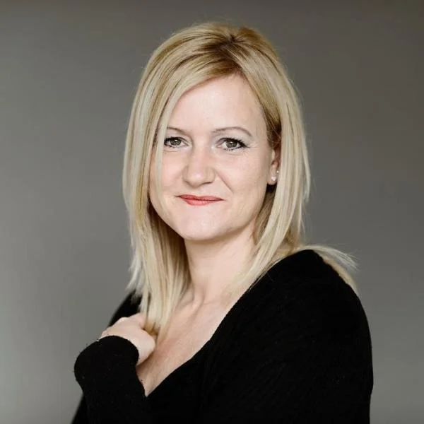 Портрет Ингер Вольф