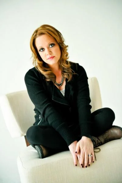 Портрет Шэри Дж. Райан