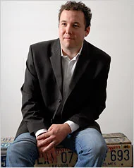 Портрет Джонатан Майлз