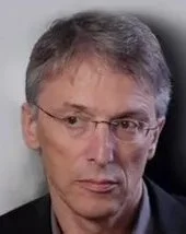Портрет Юрий Львович Слёзкин