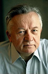 Портрет Иван Петрович Шамякин