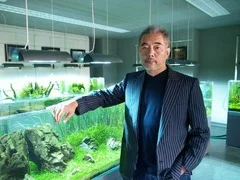 Портрет Такаши Амано