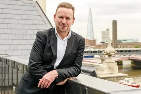 Портрет Джефф Малган