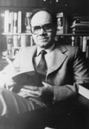 Портрет Арсений Владимирович Гулыга