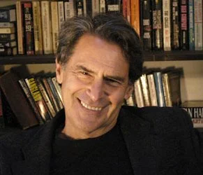 Портрет Ларри Бейнхарт