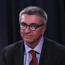 Портрет Оливье Гарро