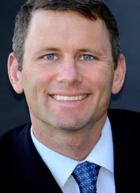 Портрет Джейсон Вумек