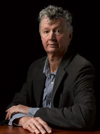 Портрет Джон Харвуд