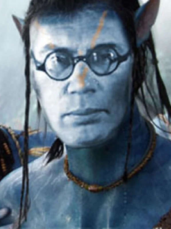 Обложка Агент влияния Аватар или Эссе о предательстве, суггестии, ученых, Родине, любви и близости к природе