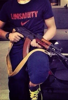 Обложка Клумба, автомат и зеленая десятка