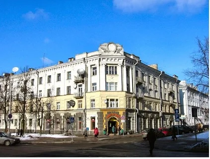 Обложка Дом на Броневом