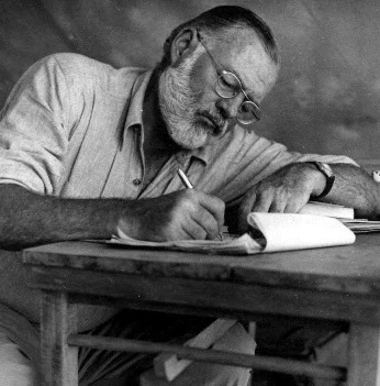 Обложка Особо писателистый писатель Эрнест Хемингуэй