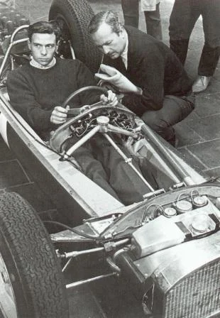 Обложка Джим Кларк. Легенда гонок. Часть 8.