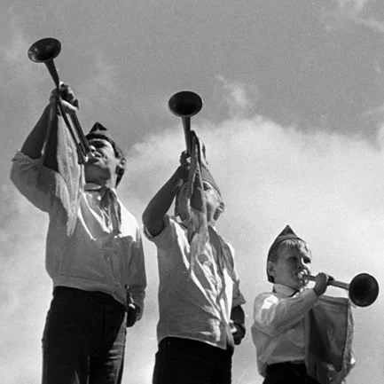 Обложка Третья смена (Две сцены из новой пьесы)