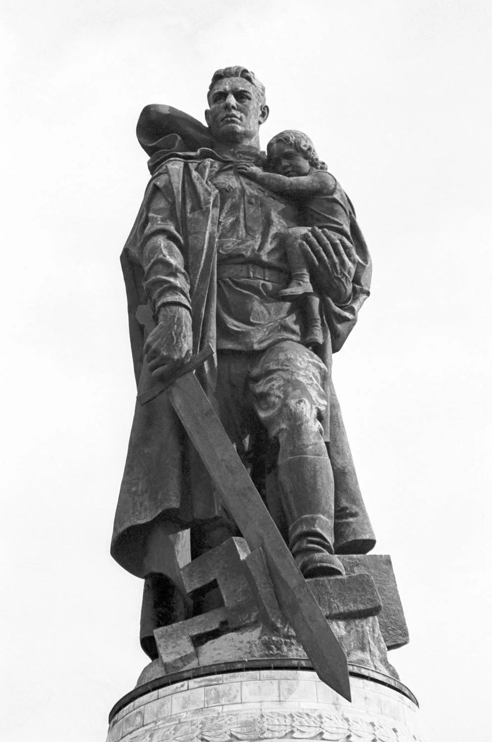 Обложка Истинное лицо