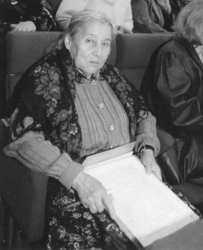 Обложка Продолжая летопись предков…