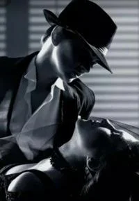 Обложка Любовь под дулом пистолета