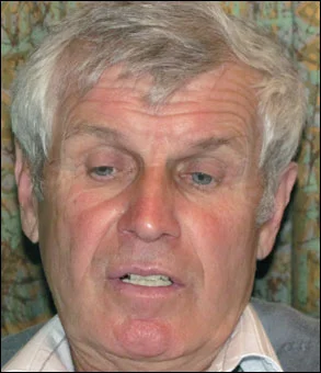 Обложка Истоки.О Ведах, ариях, свастике, горе Меру и саках