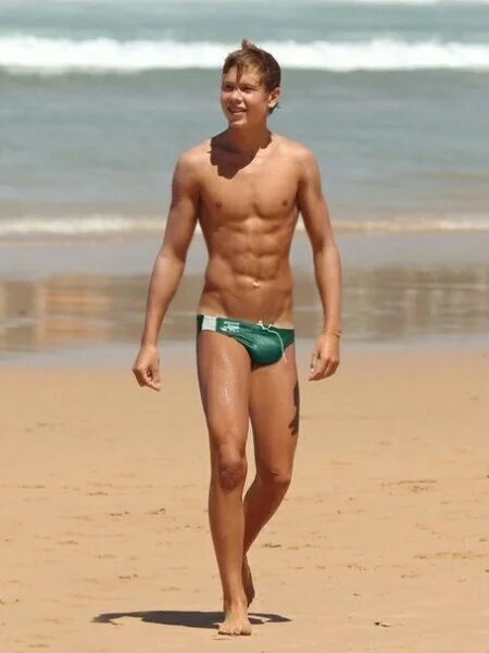 Обложка Мальчик из детства